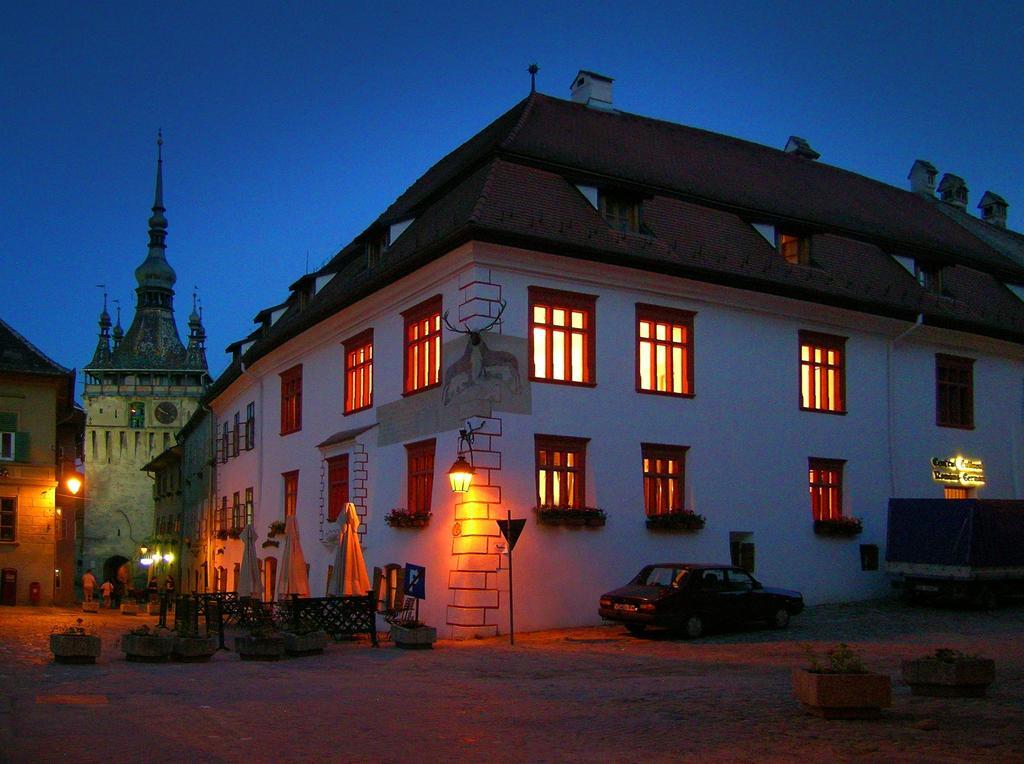 Casa Cu Cerb Hotel Sighişoara Buitenkant foto